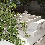 Апартаменты With Parking Space - 22633